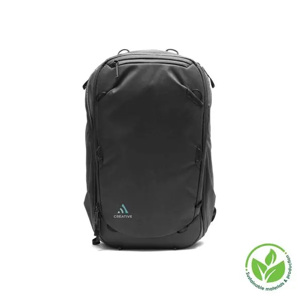 Peak Design Travel Backpack 45L  Expands from 35 L to 45 L 100% recycled nylon shell Meets hand luggage requirements 360-degree grab handles Personalisation with a thermal print