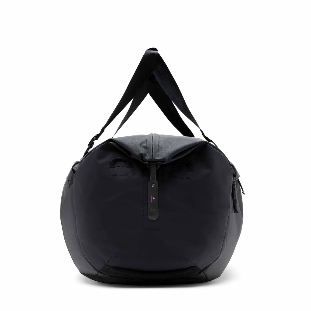 Travel-Duffel-80L-Black-Tag.jpg
